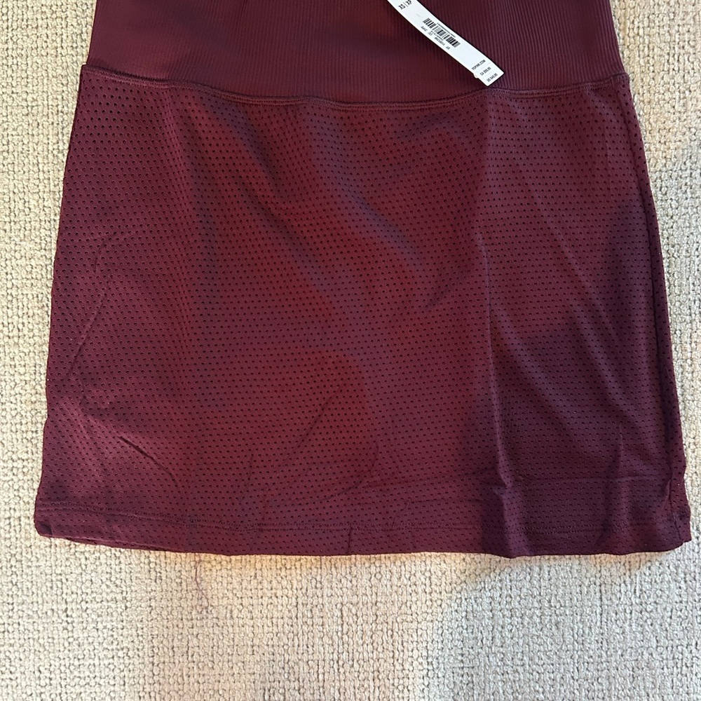 VS Pink High Rise Soft Seamless Skort In Burgundy Size XS NWT🔥🔥 - Picture 4 of 6